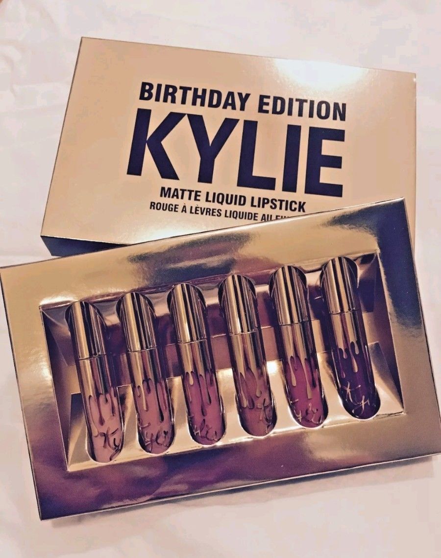 KYLIE - Set od 6 mat karmina