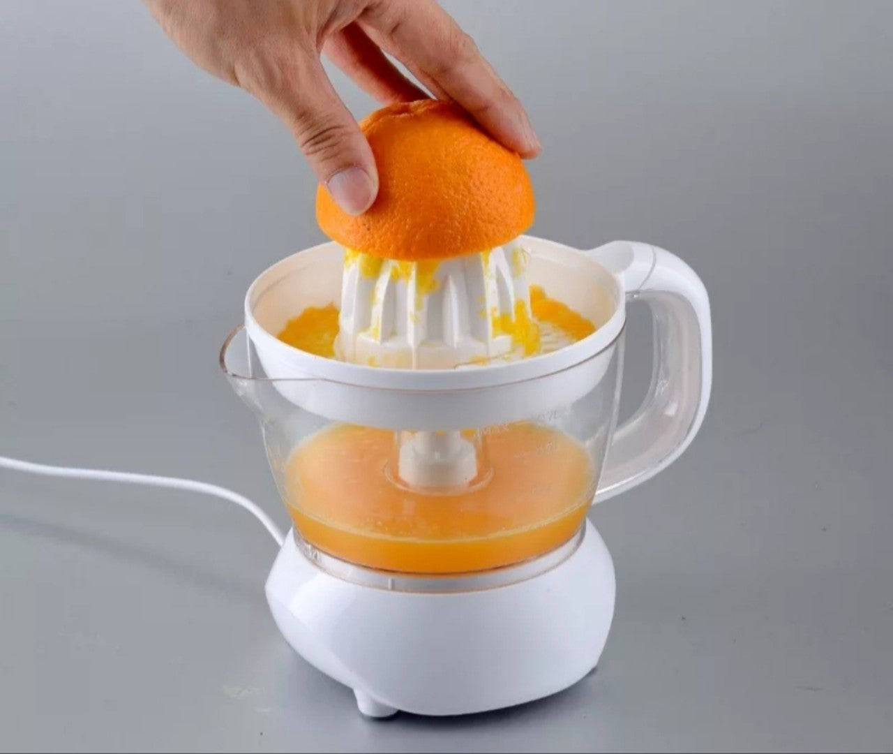 Citrus Juicer - Cediljka za citruse